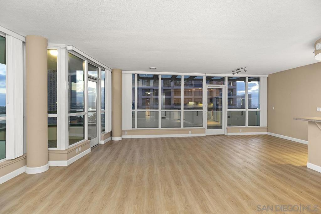 555 Front Street - photo 4