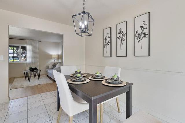 1272 Glacier Drive, Milpitas CA: https://media.crmls.org/mediaz/bd5f8ff9-c519-485a-a664-97e0d278c2ce.jpg