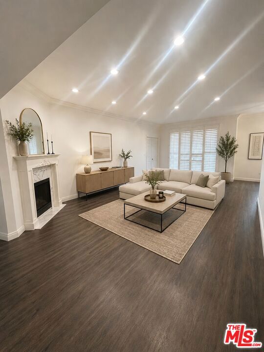 1818 Pelham Avenue #103