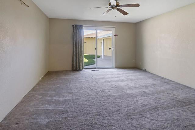 225 Rio Vista Drive, King City CA: https://media.crmls.org/mediaz/bd63f8cf-8c13-46f4-964b-5d3737ef8e68.jpg