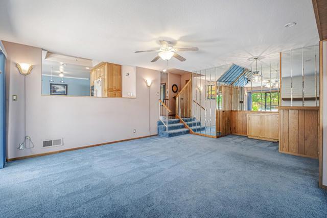 40204 Hacienda Court, Fremont CA: https://media.crmls.org/mediaz/bd67eb95-39e1-41d7-9f26-0b9af951ab7e.jpg