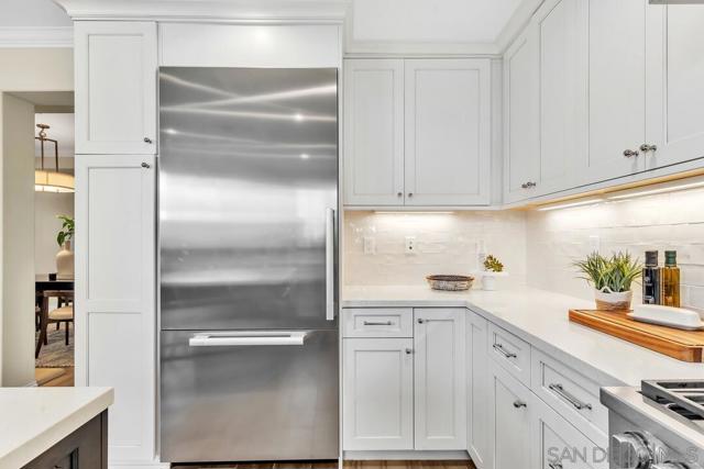 726 Silver Street, La Jolla CA: https://media.crmls.org/mediaz/bd6836cc-1435-46af-810e-e8b2fb419ad4.jpg
