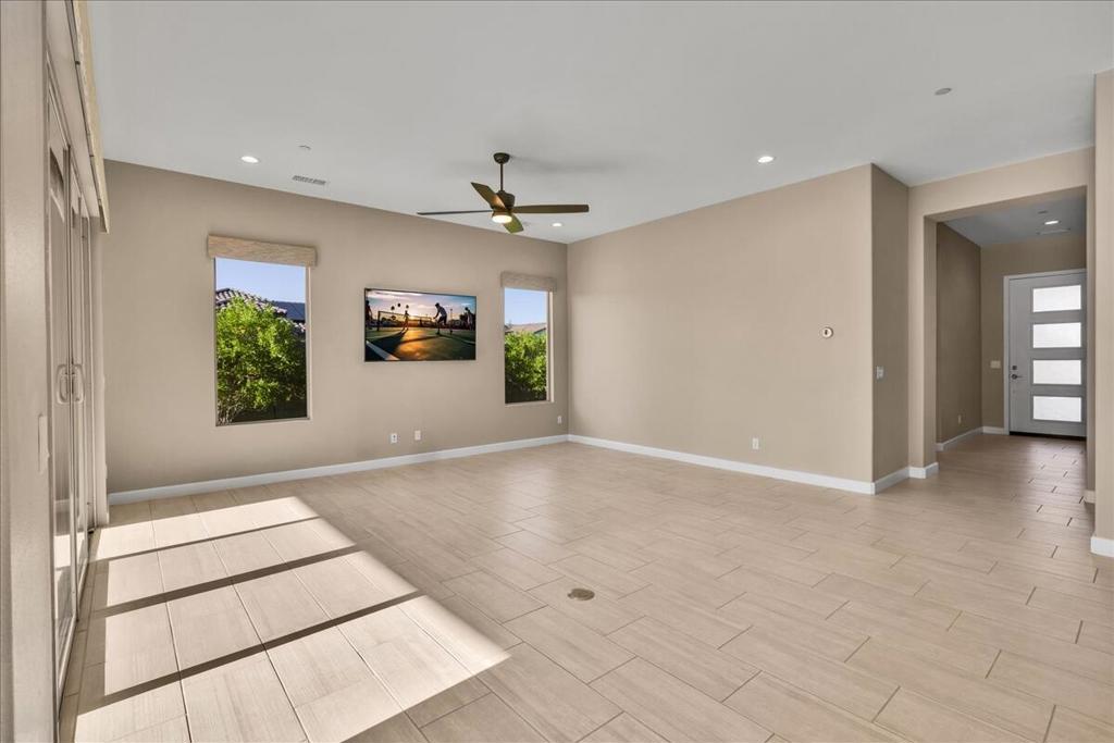 MLS #219147852DA image #11