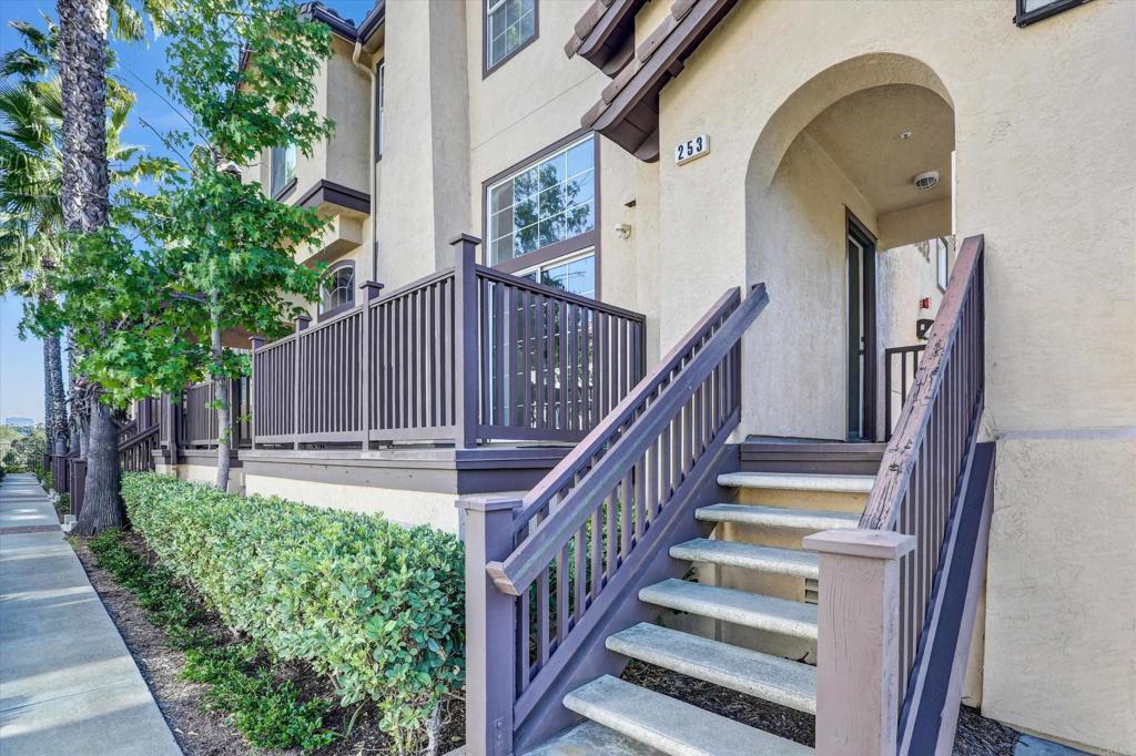 10292 Wateridge Circle #253