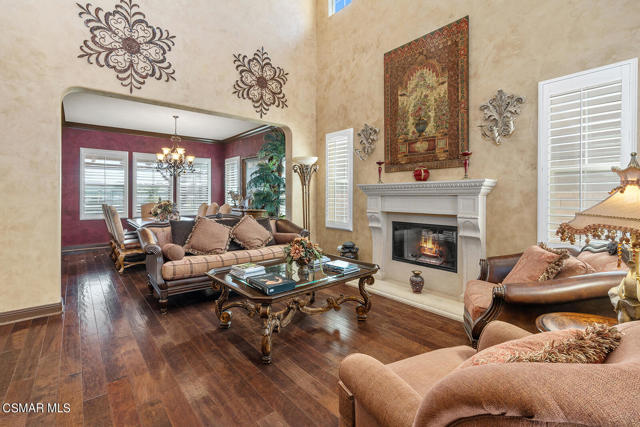 1728 Bluesage Court, Simi Valley CA: https://media.crmls.org/mediaz/bd69f214-eb62-4305-afb1-eedd17c8dcbc.jpg