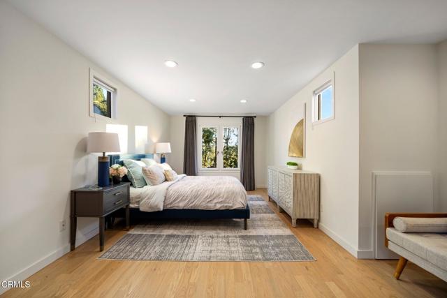 1265 Chateau Road, Pasadena CA: https://media.crmls.org/mediaz/bd6ad484-7b4d-42b4-8c60-db963a979253.jpg