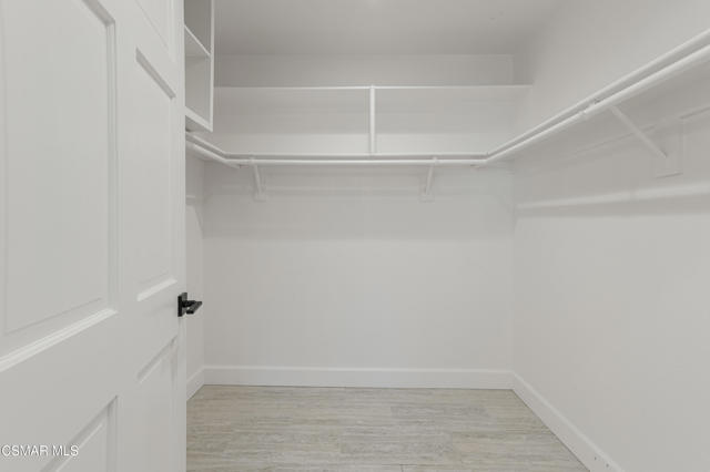 568 Bristol Avenue, Simi Valley CA: https://media.crmls.org/mediaz/bd6c9bf7-3425-4fb3-954f-f230c4b5d802.jpg
