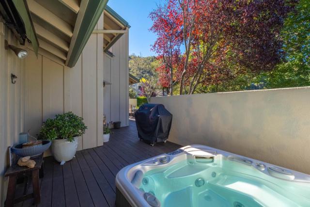 9524 Bay Court, Carmel CA: https://media.crmls.org/mediaz/bd6cb453-0446-464f-8630-457511b2ac6d.jpg