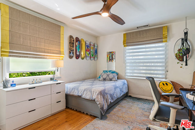 3756 Wade Street, Los Angeles CA: https://media.crmls.org/mediaz/bd6f8087-ebfd-4429-86b2-62a661274cfa.jpg