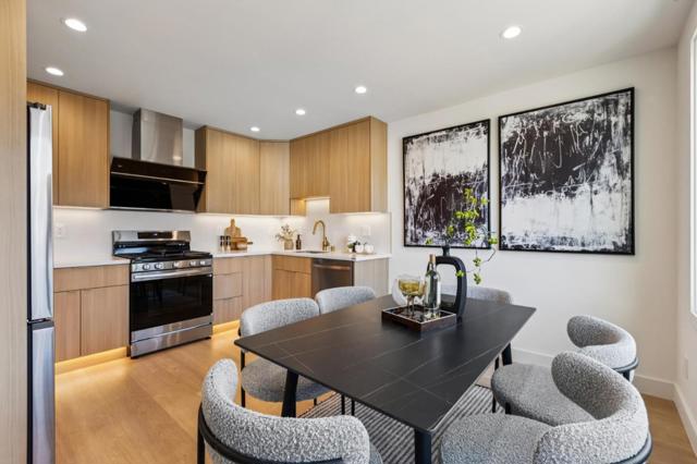 2629 San Jose Avenue, San Francisco CA: https://media.crmls.org/mediaz/bd70216b-582f-4b10-82c0-aceefcf8e184.jpg