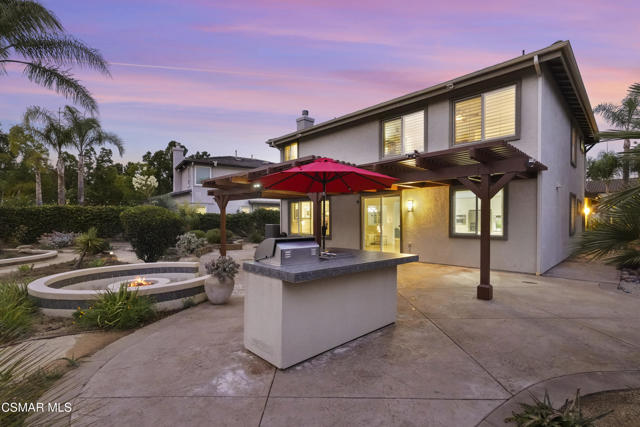 657 Via Vista Vista, Newbury Park CA: https://media.crmls.org/mediaz/bd70b9dd-a897-4a58-81d0-0eb3facd6ba5.jpg