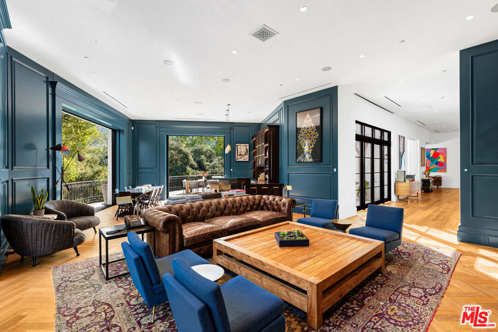 3160 Coldwater Canyon AvenueStudio City img 17