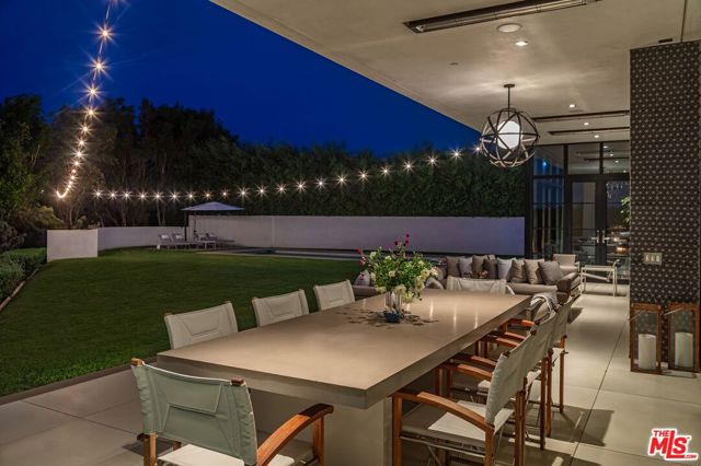 400 Amalfi Drive photo 46