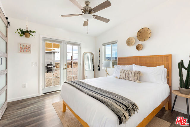 5737 Mojave Ranch Road, Joshua Tree CA: https://media.crmls.org/mediaz/bd73d5af-170e-460f-8b46-7975a1df3d5b.jpg
