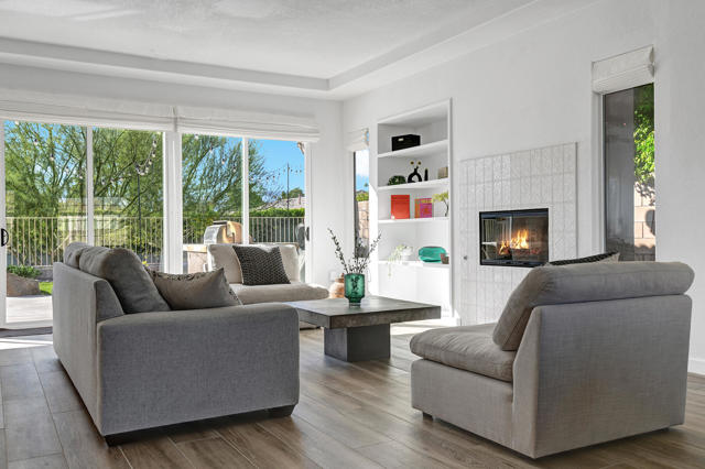 Image 9 of 40 For 43179 Corte Del Oro