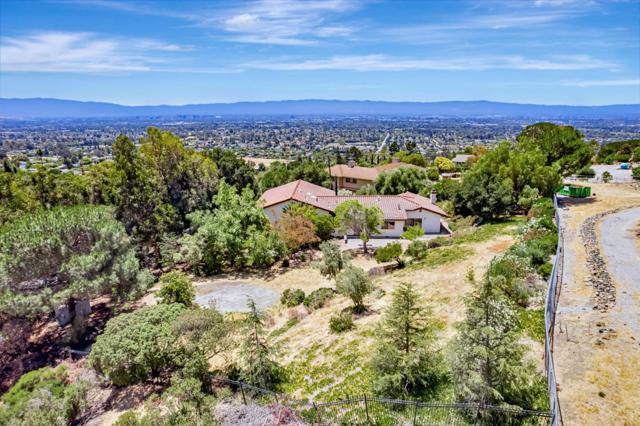 15231 Skyview Drive, San Jose CA: https://media.crmls.org/mediaz/bd744764-9c36-4e54-9d7b-af53815967c9.jpg