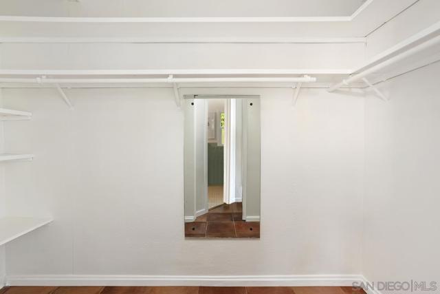 6307 Via Maria, La Jolla CA: https://media.crmls.org/mediaz/bd747bac-b8e5-46fd-9185-abbb740f0481.jpg