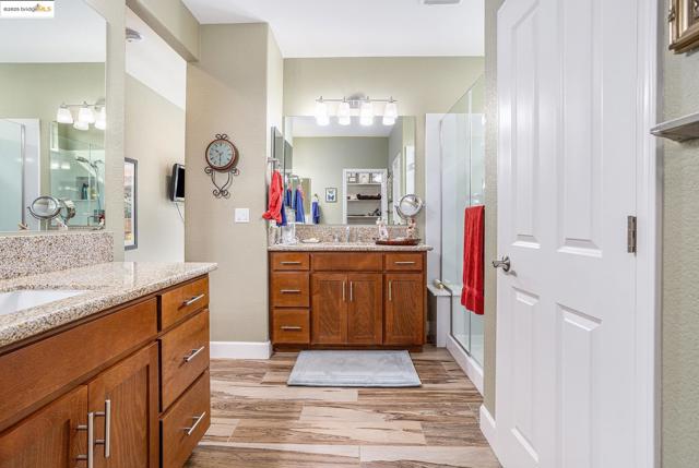 299 Marks Rd, Rio Vista CA: https://media.crmls.org/mediaz/bd773b6a-350b-4421-823e-9f1d4b42553e.jpg