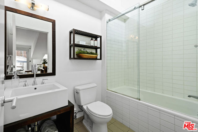 940 E 2nd Street, Los Angeles CA: https://media.crmls.org/mediaz/bd7749fc-d59f-4857-ba33-2e812afbc817.jpg