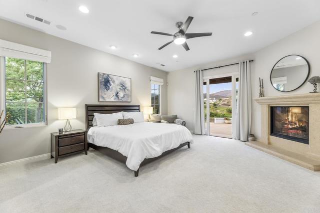 Detail Gallery Image 14 of 54 For 8318 the Landing Way, San Diego,  CA 92127 - 4 Beds | 4/2 Baths