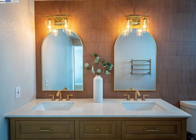 Image 53 of 54 For 32996 Soquel St