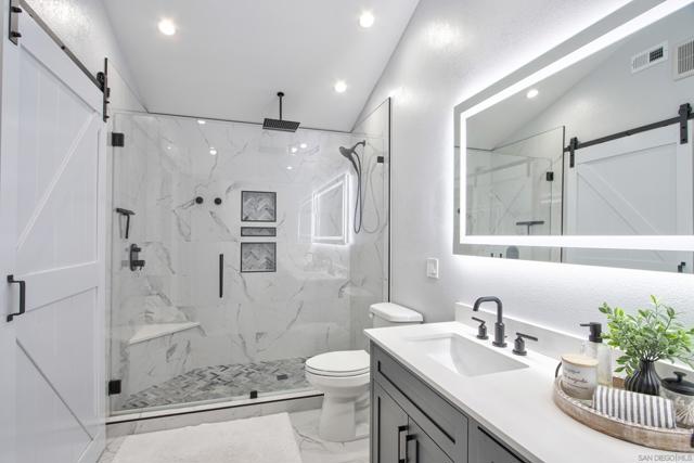 2258 Charise St, Escondido CA: https://media.crmls.org/mediaz/bd78aa20-8c66-43ae-ba20-4122525d3063.jpg