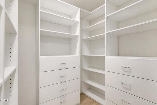 Detail Gallery Image 12 of 32 For 3665 S Bear St #J,  Santa Ana,  CA 92704 - 1 Beds | 1 Baths