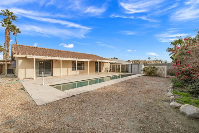 67185 Ontina Road, Cathedral City CA: https://media.crmls.org/mediaz/bd7a3927-44f6-4d29-921d-0bfd037e7bed.jpg