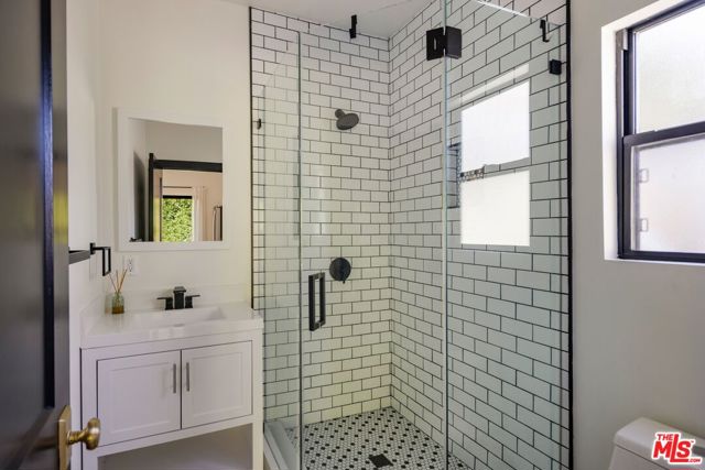 123 S Kilkea Drive, Los Angeles CA: https://media.crmls.org/mediaz/bd7a7031-1b0b-4faf-b870-be14ca0587d7.jpg