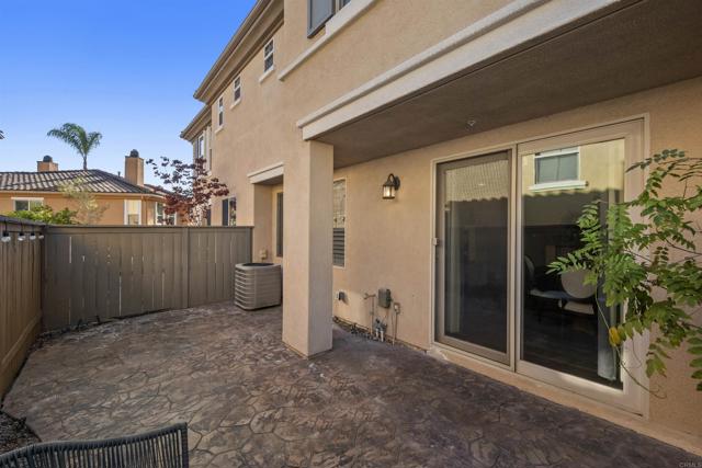 Detail Gallery Image 18 of 65 For 2753 Bellezza, San Diego,  CA 92108 - 3 Beds | 2/1 Baths