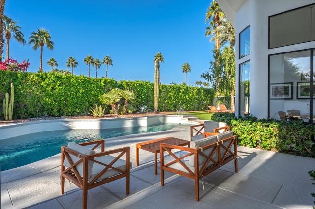 50245 Mountain Shadows Road, La Quinta CA: https://media.crmls.org/mediaz/bd7c5159-1c68-43aa-b7bf-71de56db5f2d.jpg