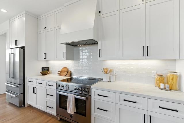312 W 39th Avenue, San Mateo CA: https://media.crmls.org/mediaz/bd7cfc07-9a48-4bb1-8a4f-01f70758ed16.jpg
