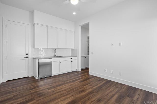 1203 Stonemark Place, Vista CA: https://media.crmls.org/mediaz/bd7d321b-6e85-463b-ae1e-d9354a6252b3.jpg