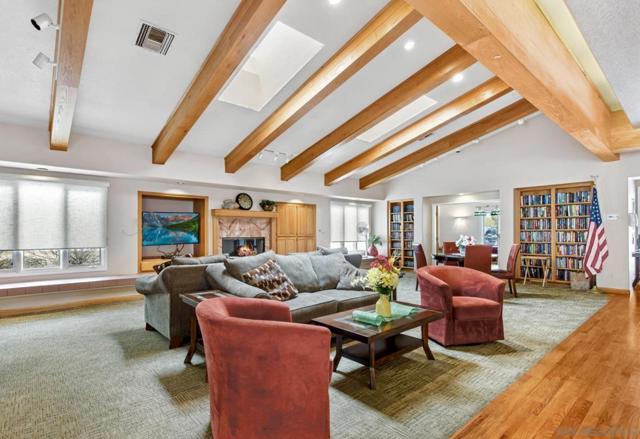 6330 Genesee Ave, San Diego CA: https://media.crmls.org/mediaz/bd7fc387-33ab-4393-9aa2-79e1c14809b8.jpg