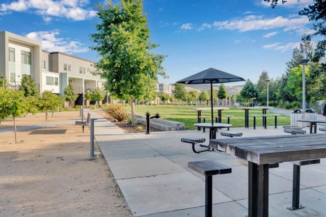 6803 Vector Court, San Jose CA: https://media.crmls.org/mediaz/bd7ffa78-b4f0-407f-983a-7bea996112a5.jpg