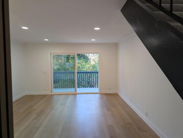 4950 Lantana Dr, San Diego CA: https://media.crmls.org/mediaz/bd804400-8c13-4e85-bd35-509242ca3327.jpg