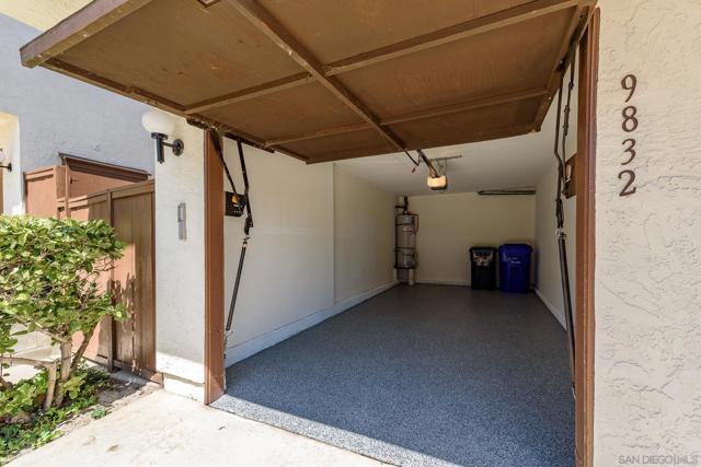 9832 Caminito Cuadro, San Diego CA: https://media.crmls.org/mediaz/bd80d5c2-ded0-49c8-9adb-d71318000072.jpg