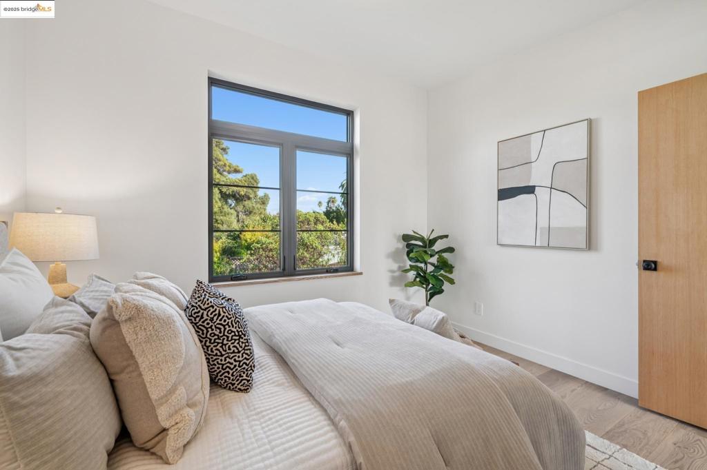 MLS #41115546 image #42