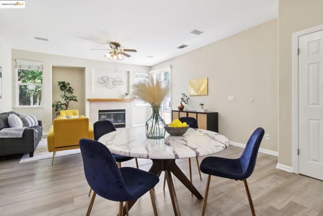 1838 Buck Mountain Ct, Antioch CA: https://media.crmls.org/mediaz/bd82f661-acb3-4ee8-8d53-ec69b2e96e3b.jpg