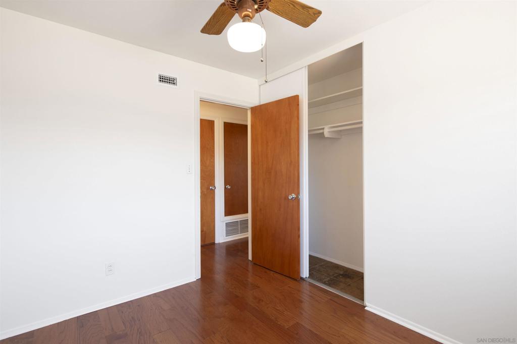4672 Mount La Platta Dr - photo 14