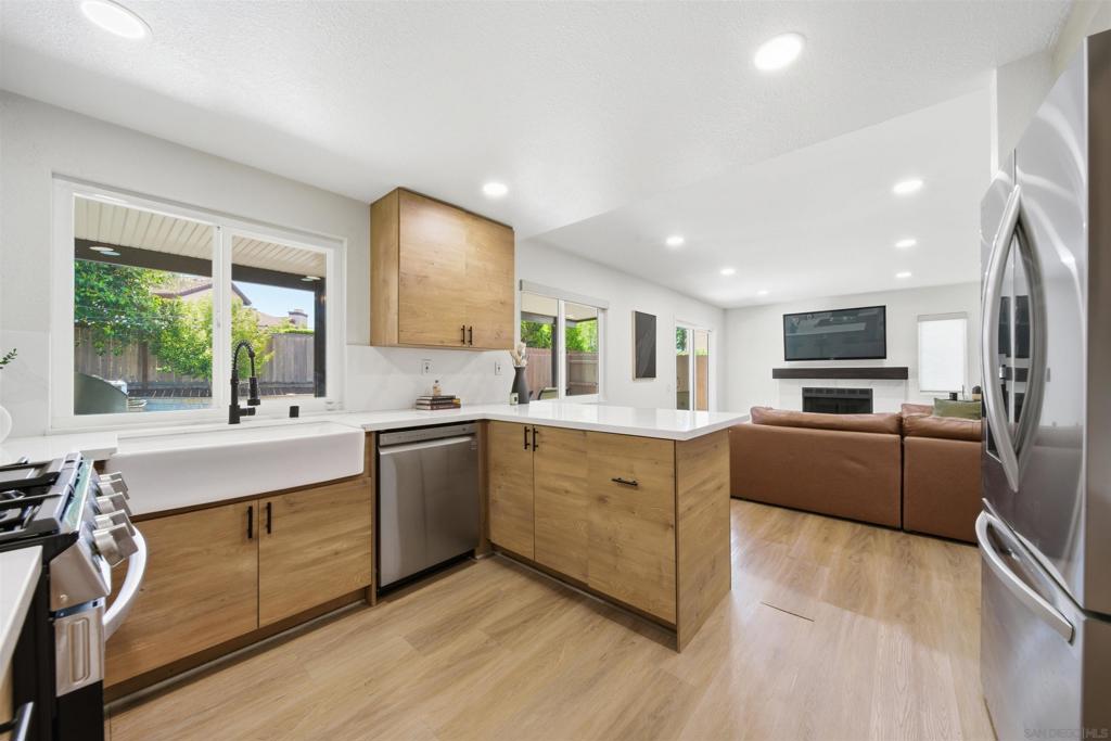 7545 Dancy - photo 14