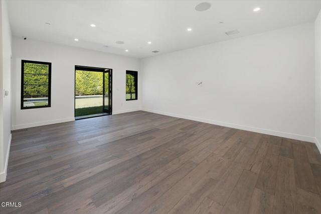 Detail Gallery Image 48 of 76 For 1329 Campbell St, Glendale,  CA 91207 - 4 Beds | 6 Baths