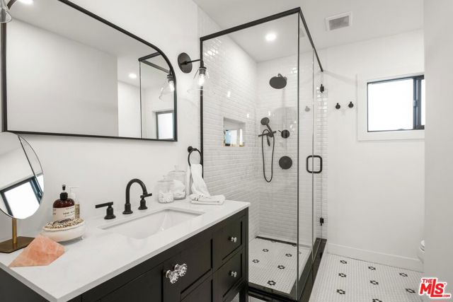 2108 Tavern Trail, Los Angeles CA: https://media.crmls.org/mediaz/bd86690a-1fe4-48c8-9f14-ab3a56381ff1.jpg