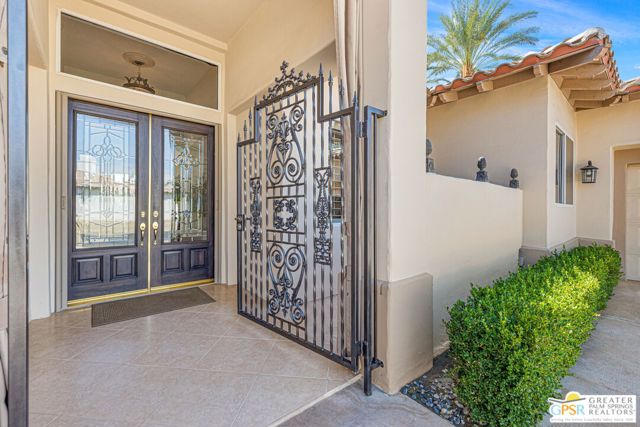 2 Via Elegante, Rancho Mirage, CA 92270