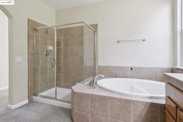 1838 Buck Mountain Ct, Antioch CA: https://media.crmls.org/mediaz/bd8732e7-5f1f-4821-b04e-9ee57850b4af.jpg