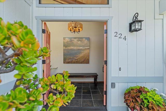224 Pilkington Avenue, Santa Cruz CA: https://media.crmls.org/mediaz/bd87a36c-ed52-45bd-8ee1-74dedd860cd8.jpg