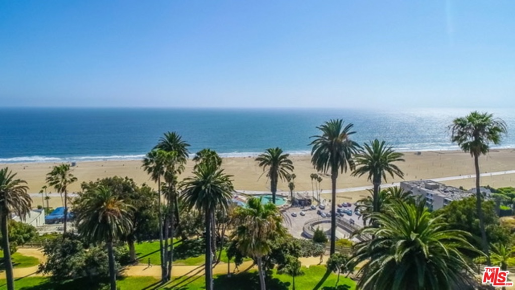 833 OCEAN Avenue 303, Santa Monica, CA 90403