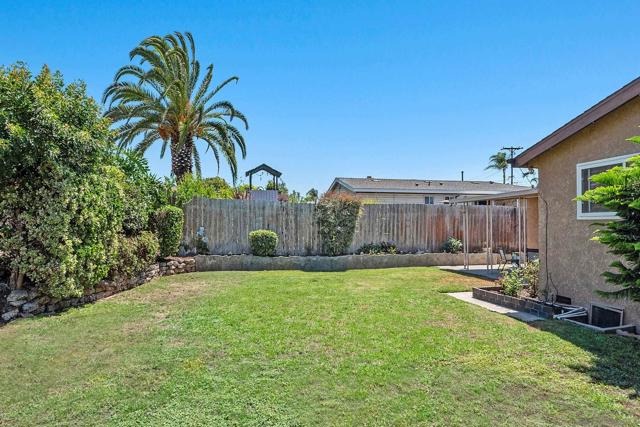 3975 Anastasia St, San Diego CA: https://media.crmls.org/mediaz/bd8b7f40-4625-46e4-935f-9998bc0dac76.jpg