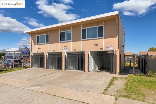 449 S 19Th St, Richmond CA: https://media.crmls.org/mediaz/bd8bf101-01c5-4c07-9db5-201ccff604fa.jpg