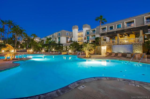 999 N Pacific St, Oceanside CA: https://media.crmls.org/mediaz/bd8cdc04-a3bf-4ca4-8ae6-d76114be24e8.jpg
